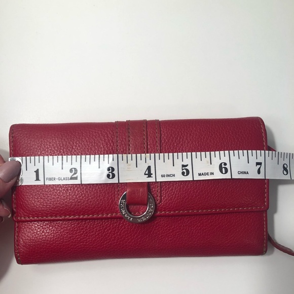 Danier - Genuine Leather Wallet - Picture 5 of 11